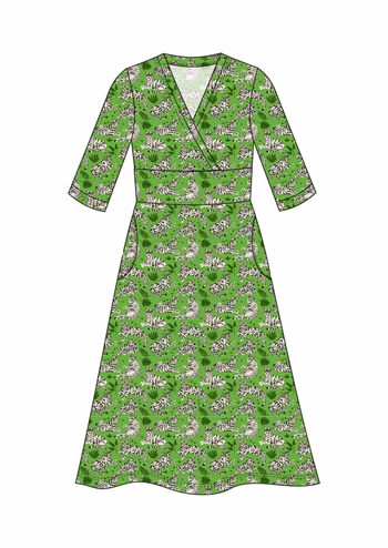 Skøn grøn kortærmet retro kjole med flot dyreprint, 2 forlommer og v-hals effekt med bred bord fra Cissi och Selma